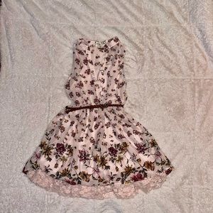 Little girls dress